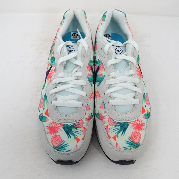 Nike Venture Runner N7 2020 Limited Edition Neon CV8983-001 Mens Size 9.5 main image 11